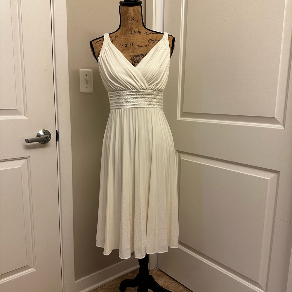 Ivy+blue white dress